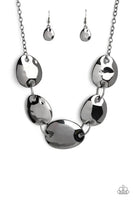 Paparazzi That Ring You Do Necklace Black
