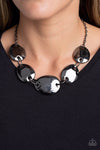 Paparazzi That Ring You Do Necklace Black