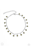 Paparazzi Delicate Display Necklace Black