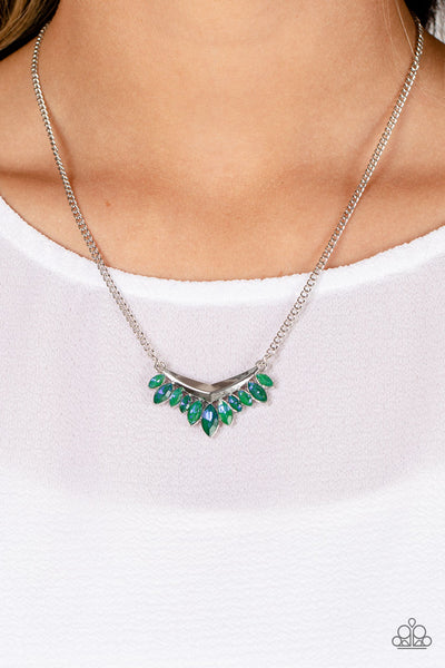 Paparazzi Flash of Fringe Necklace Green