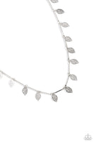 Paparazzi LEAF a Light On Necklace Silver