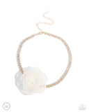 Paparazzi Rosy Range Necklace Gold & Top-SHELL Shine Ring Gold