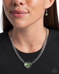 Paparazzi Tasteful Triad Necklace Green