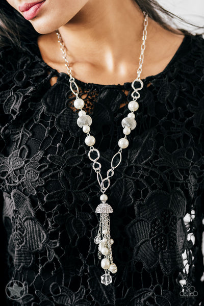 Paparazzi Designated Diva Necklace White