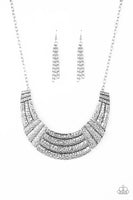 Paparazzi Ready To Pounce Necklace Silver - Glitz By Lisa 