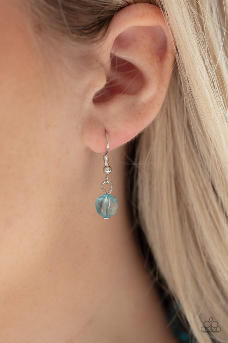 Very voluminous blue necklace discount