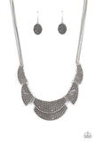 Paparazzi Empress Empire Necklace Silver