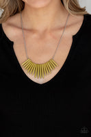 Paparazzi Exotic Edge Necklace Green