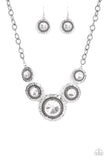 Paparazzi Global Glamour Necklace White