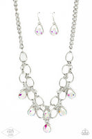 Paparazzi Show-Stopping Shimmer Necklace Multi (Iridescent)