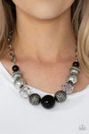 Paparazzi Sugar, Sugar Necklace Black