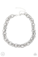 Paparazzi Tough Crowd Necklace Silver (Choker)