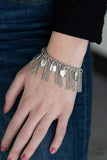 Paparazzi Bragging Rights Necklace Silver & Brag Swag Bracelet Silver Set
