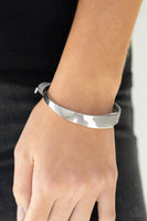 Paparazzi A Notch Above The Rest Bracelet Silver