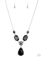 Paparazzi Heirloom Hideaway Necklace Black